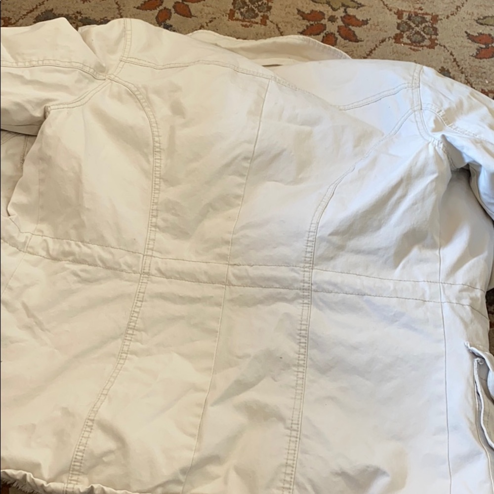 Jacket - Picture 4 of 5